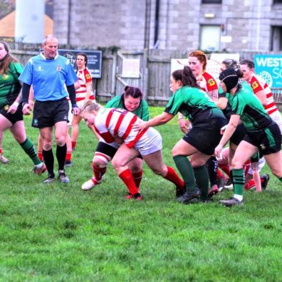 Alison Mower driving forward for Bideford RFC